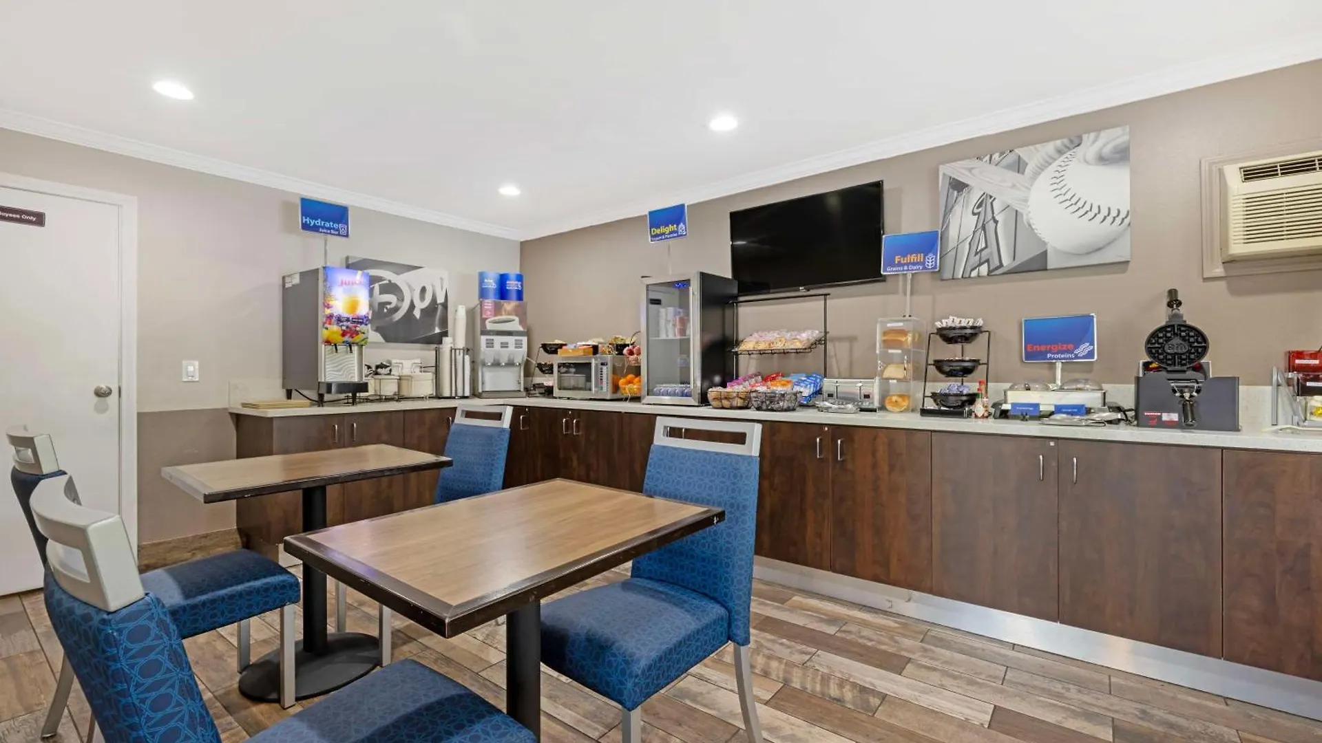 Best Western Courtesy Inn Hotel - Anaheim Resort At The Park