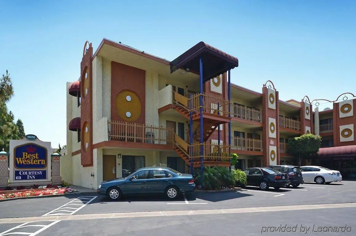 Best Western Courtesy Inn Hotel - Anaheim Resort At The Park