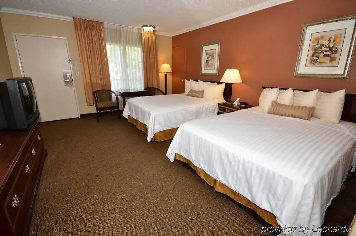 Best Western Courtesy Inn Hotel - Anaheim Resort At The Park